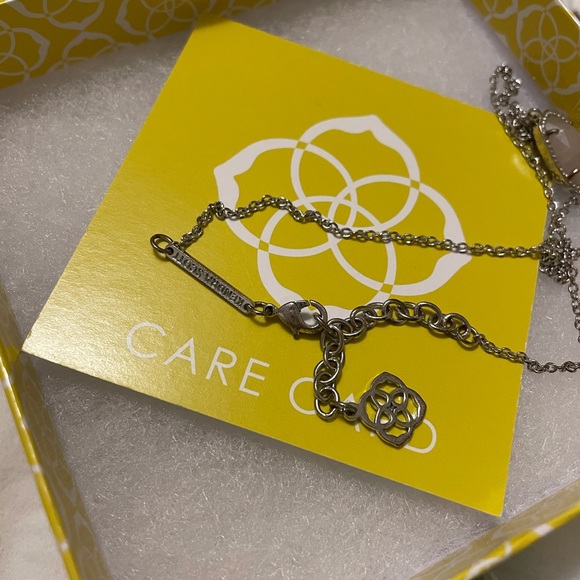 Kendra Scott necklace - Picture 4 of 4